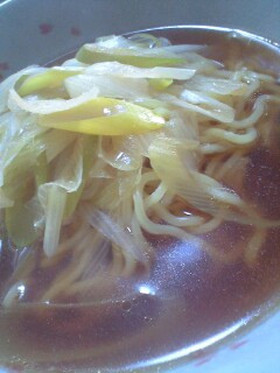 即席！お家にある物で醤油ラーメンスープ✿
