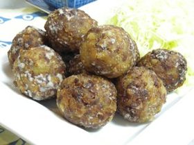 カリカリミートボール