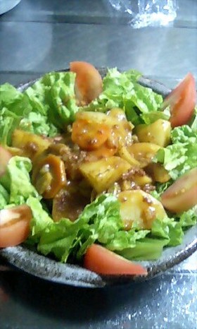 じゃがいもとコーンビーフのカレー炒め☆