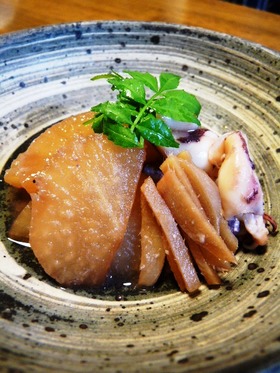 やりいかと大根の煮物