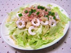 ◆ぽん酢ドレで◆揚げ玉とちくわのサラダ