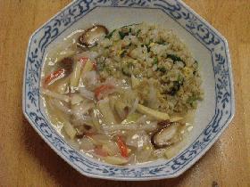 ポパイ炒飯・かにあんかけ