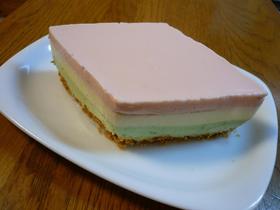 ひなまつりに☆ひし餅風レアチーズケーキ