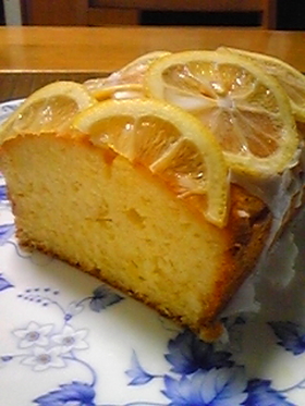 レモンの風味たっぷり♪レモンケーキ