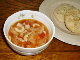 マカロニパスタ入りミネストローネスープ