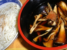 美味✿舞茸つけ汁❀ザルうどん✿