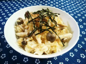 超簡単★バター醤油のしめじご飯