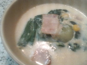 ★青梗菜とﾊﾑの豆乳ｽｰﾌﾟ☆