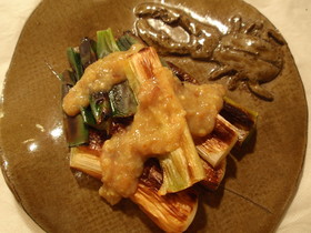 風邪予防！長ねぎ焼きの梅味噌ソースがけ