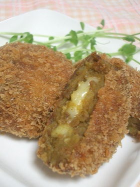 ✜チーズ ｉｎ カレーコロッケ✜