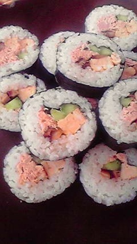 ごま油で香ばし　サラダ巻き