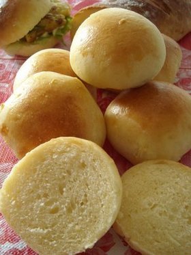 もち～っと腹持ち◎のデュラムセモリナパン