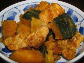 むしろ煮崩れがウマイ。鶏とかぼちゃの煮物