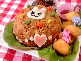 お釜にポン♪１分で簡単ドライカレー？