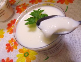スプーンで食べてね✫牛乳寒天
