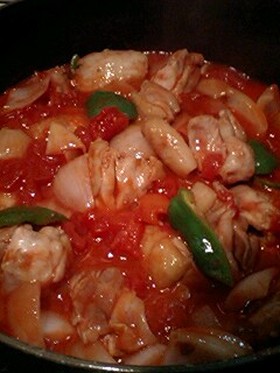 鶏肉のトマトホール缶煮込み