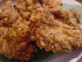 ケンタッキー（より美味）風フライドチキン