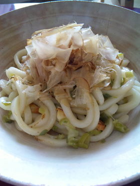 本当に簡単な焼きうどん