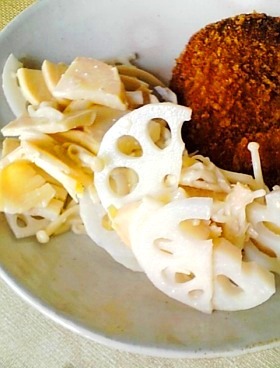 筍と蓮根のワサビマヨサラダ