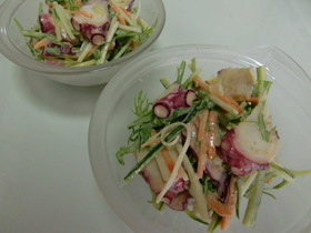 しゃきしゃき野菜とたこの味噌マヨサラダ