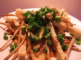 カリっ!サクっ!ごぼうと油揚げ♡"