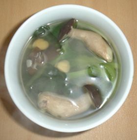 すごくおいしいダイエット！ターツァイとひよこ豆のスープ