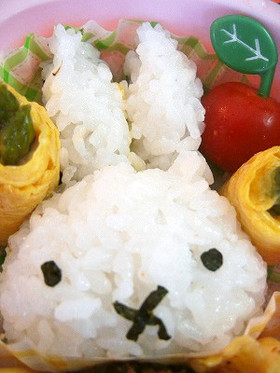 キャラ弁＊簡単ミッフィーおにぎり