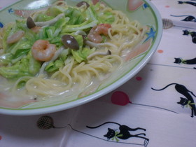 春キャベツのクリームパスタ