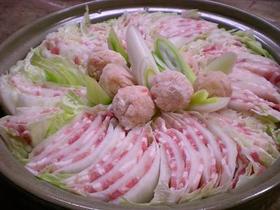 美しい！豚バラと白菜のミルフィーユ鍋♪