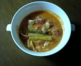 簡単！トマト鍋(豆乳クリーム味)