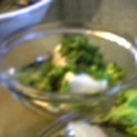 サイドメニュー☆豆腐の胡麻春菊かけ