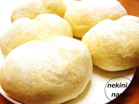 ハイジの白パン　おじいさんのチーズ入り