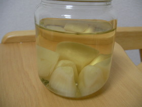 新にんにくのサワー漬け