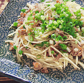 じゃがいもと豚の塩炒め