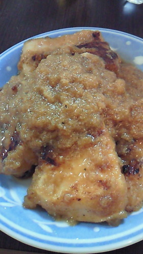 無駄なし！鶏むね肉の柔らかオニオンソース
