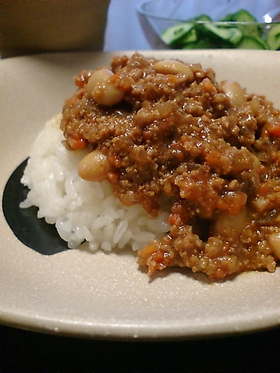 おいしいお豆のべジキーマ・ドライカレー
