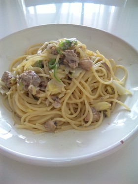 春キャベツと鯖缶で美味しいパスタ