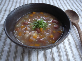 重ねて作る♪金時豆のスープ