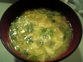 ◇うちの定番◇ニラ玉味噌汁♪