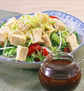 野菜と豆腐の中華風サラダ