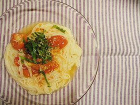 エスニックトマトそうめん