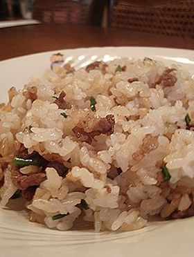 お肉の旨味たっぷり　牛肉の炒飯！