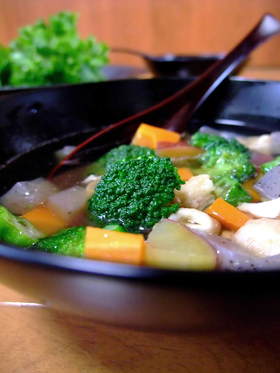 【根菜】さつまいもゴロゴロ昆布スープ
