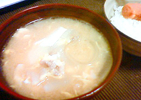 おばあさんの豚肉と玉ねぎのお味噌汁