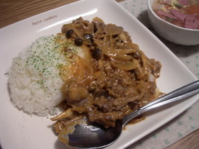 超簡単10分でビーフストロガノフ