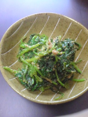 ほうれん草の胡麻和え