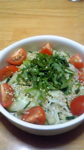 きゅうりのさっぱり冷汁風そうめん
