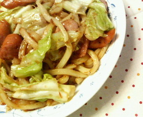 ウィンナーとキャベツ✿特急❀焼きうどん✿