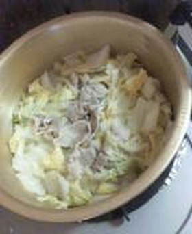 超簡単!白菜と豚バラ煮.ｶﾗｼ醤油で