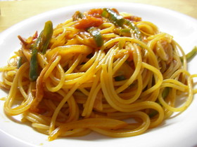 １日分の野菜で☆大人味のナポリタン
